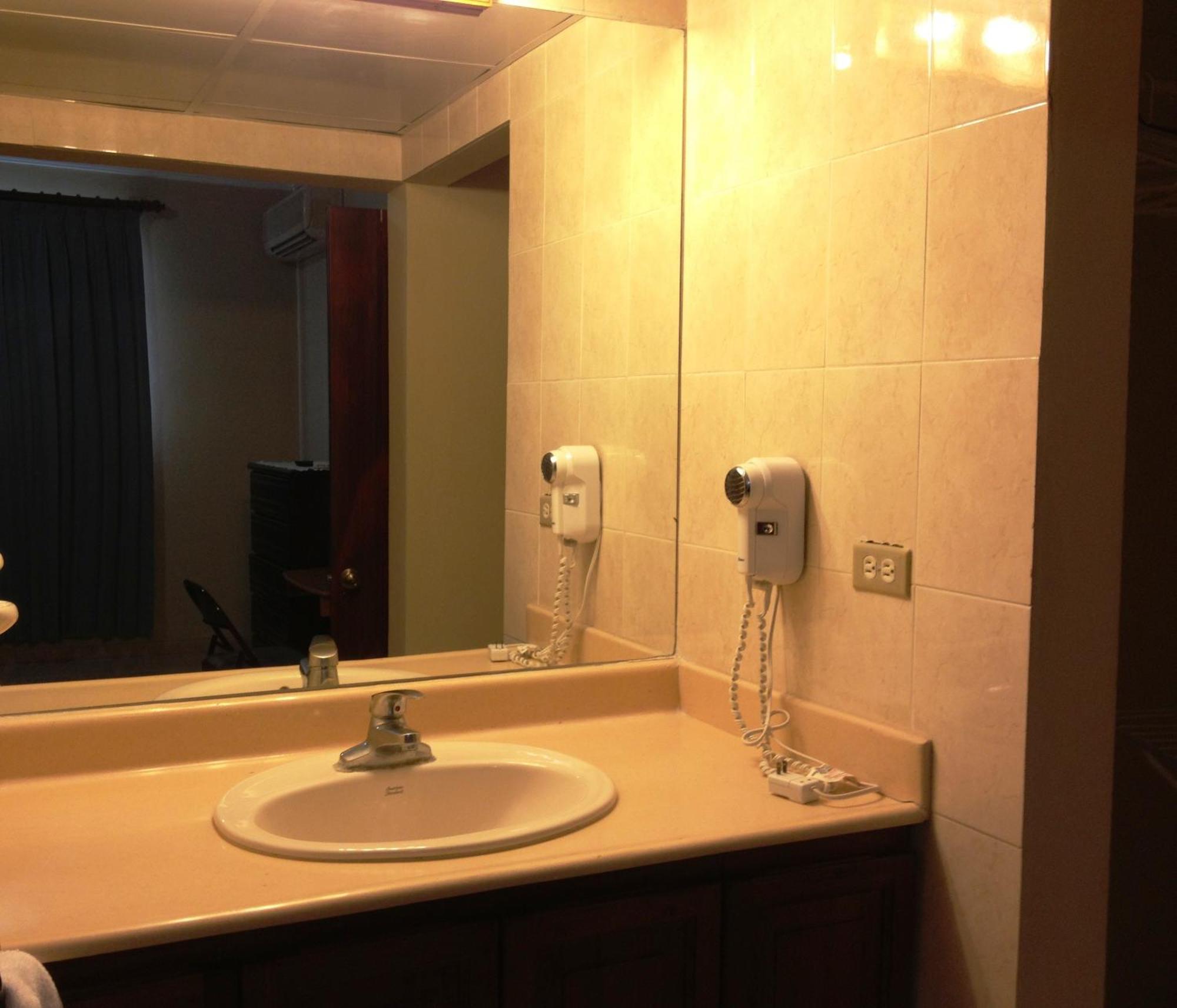 Apartahotel Alvear Santo Domingo Zimmer foto